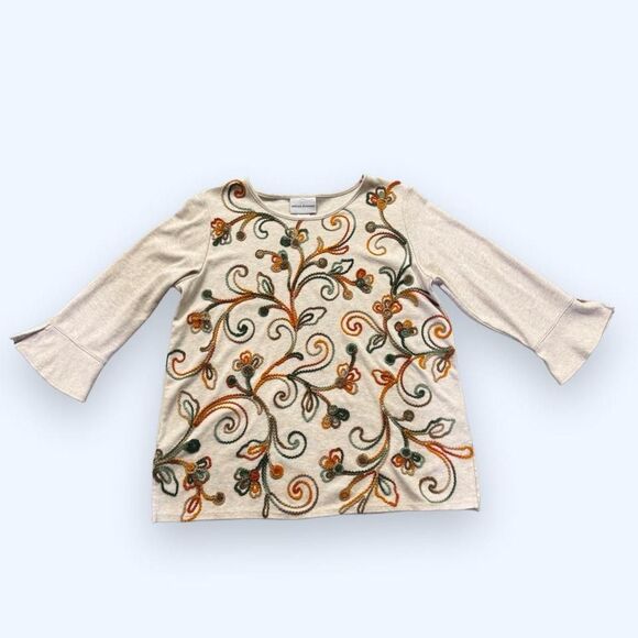 Alfred Dunner Tops - Y2K Alfred Dunner Women's Cream Thick Floral Embroidered Floral 3/4 Sleeve Top
